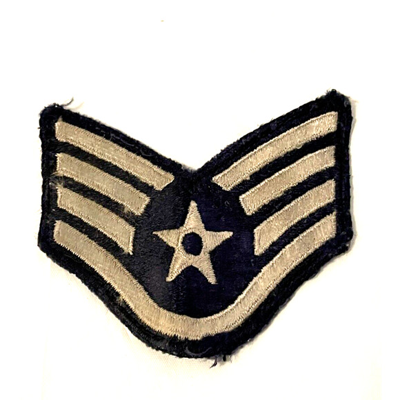 Pair Of US Air Force Staff Sergeant Patches Enlisted Rank Insignia D4 - Picture 2 of 4